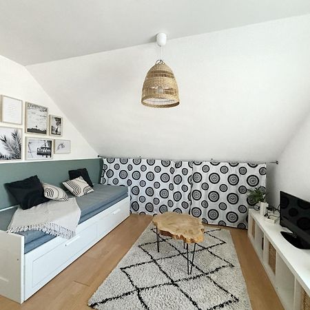 T1 Cosy - 5Min Du Port - Parking - Linge Inclus Apartment วานส์ ภายนอก รูปภาพ